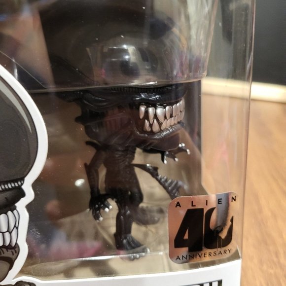 Alien Xenomorph (40th Anniversary) Funko Pop - Picture 7 of 7